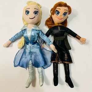 Disney Frozen 2 Anna & Elsa 14” Plush Dolls
